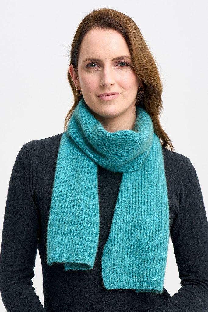 Unisex MM Ribbed Scarf Glacier 0578