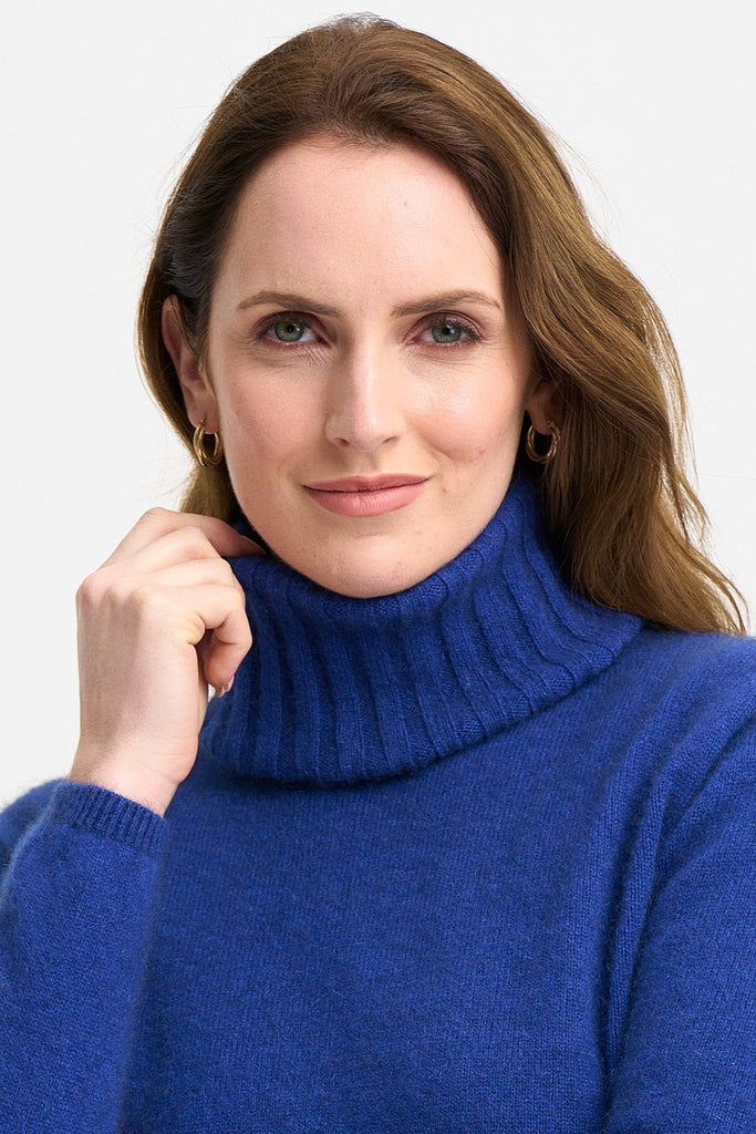 Womens Essential Snood Lapis 0610
