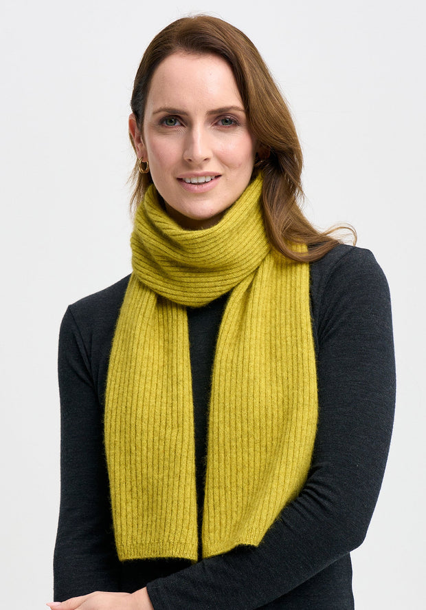 MM Ribbed Scarf