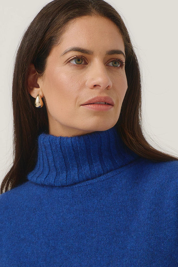 Womens Essential Snood Dusty Blue 0610