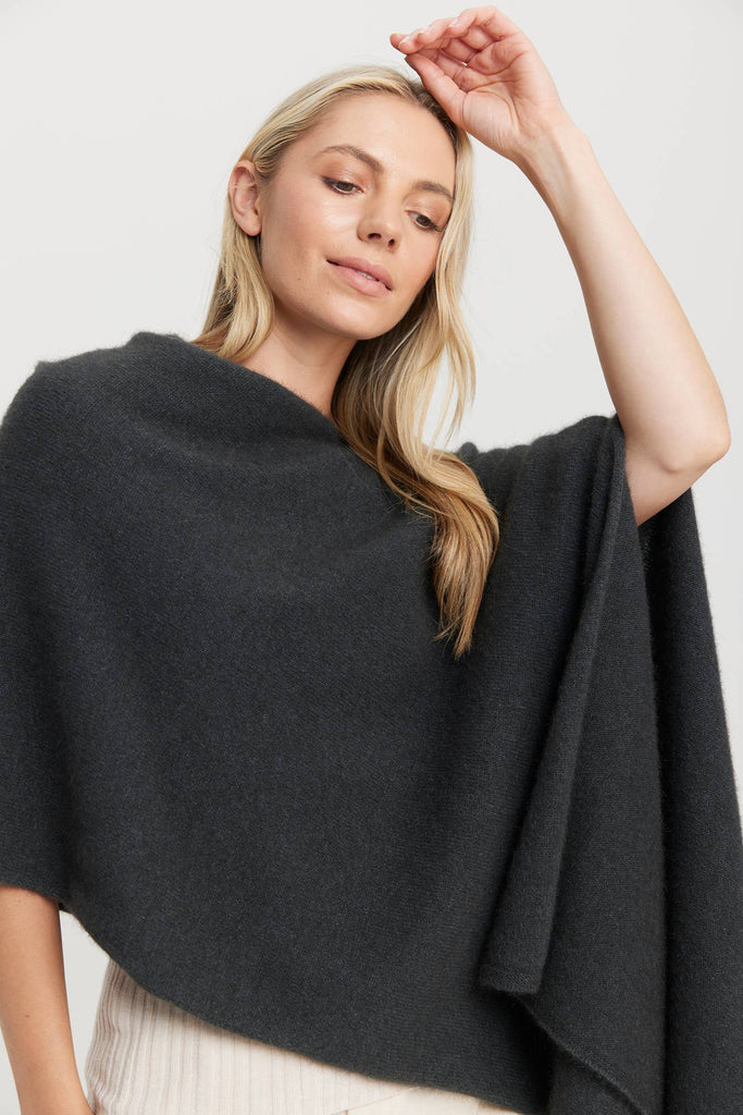 Womens Kahukura Wrap Basalt 1214