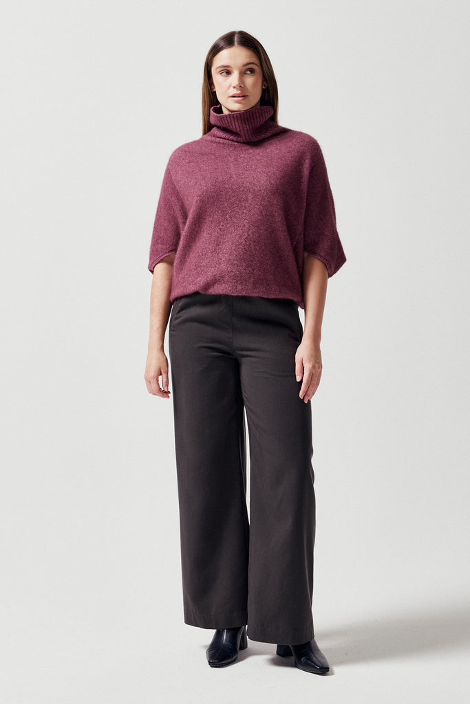 Womens Air Cape Sweater  Crush 1810
