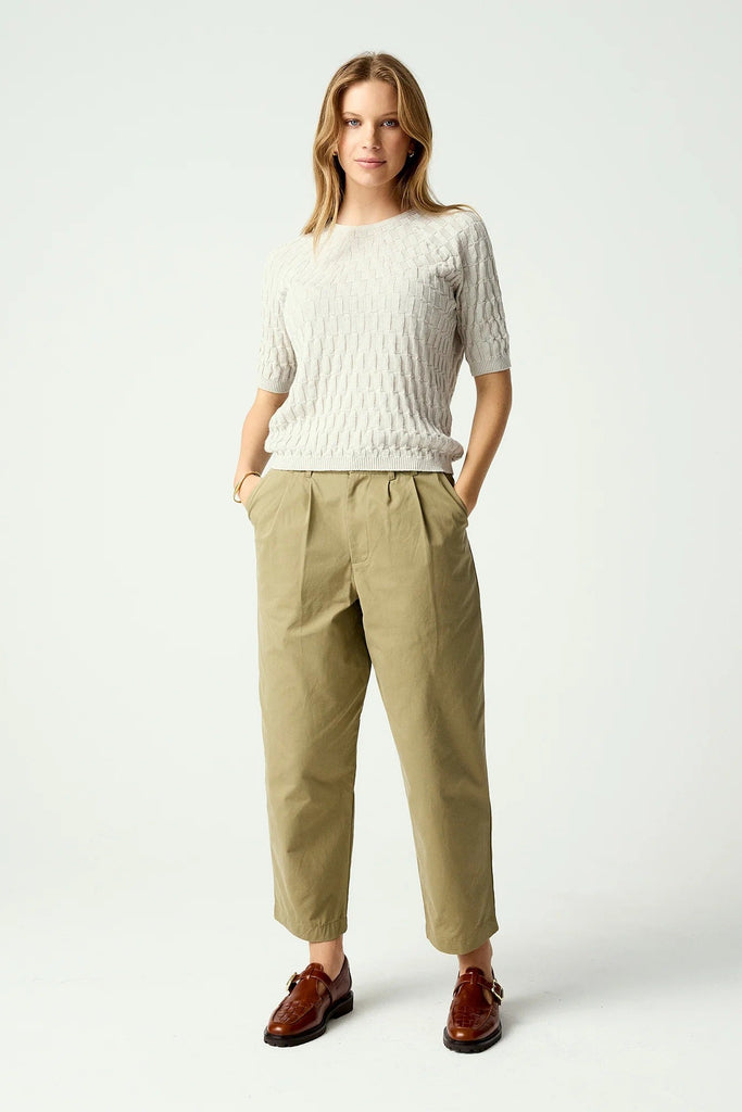 Womens Belle Knit Tee Oat Milk 100356