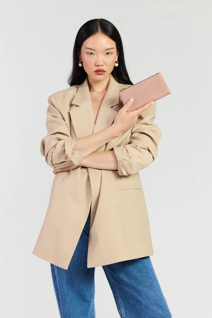 Sam Wallet  Rosewater