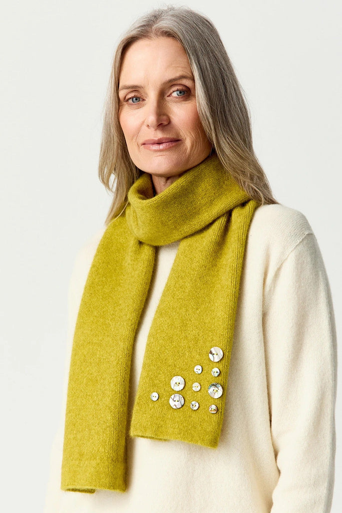 Womens  Shell Scarf Golden Pearl 0668
