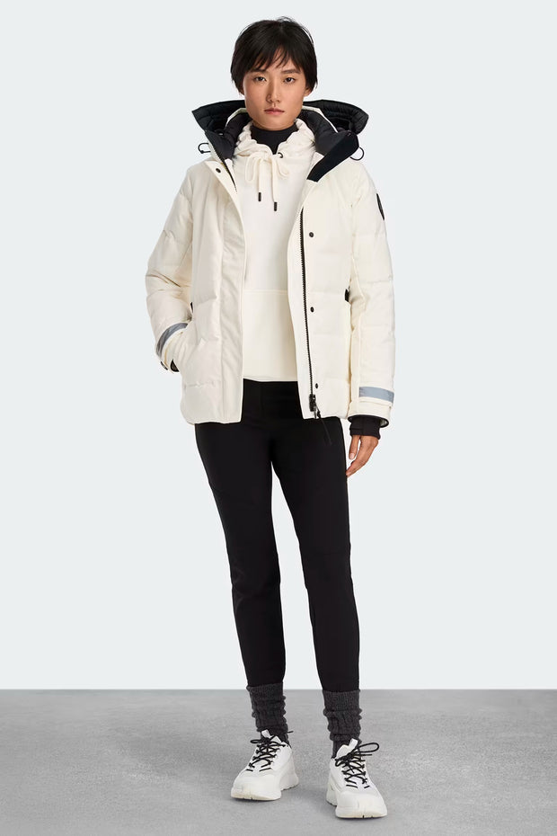 Womens Lyndale Parka Black Label North Star White 3824WB