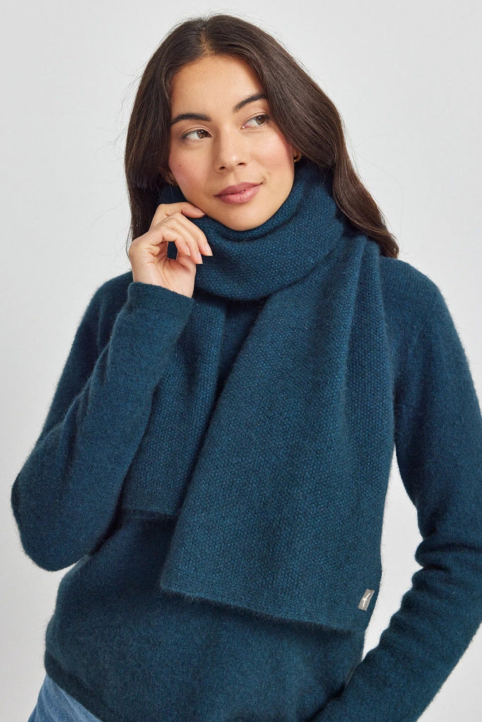 Unisex Moss Scarf Deep Teal 0554