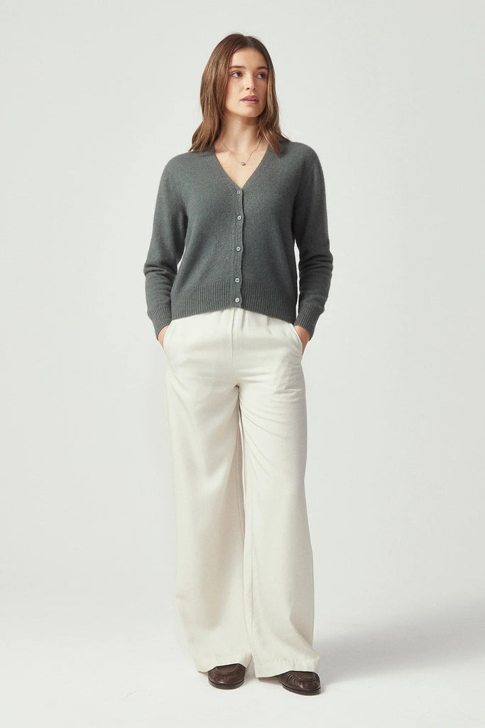 Womens Relax Cardi Kanuka 100171