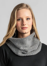 Womens Knit Weave Snood-Untouched World-Te Huia New Zealand